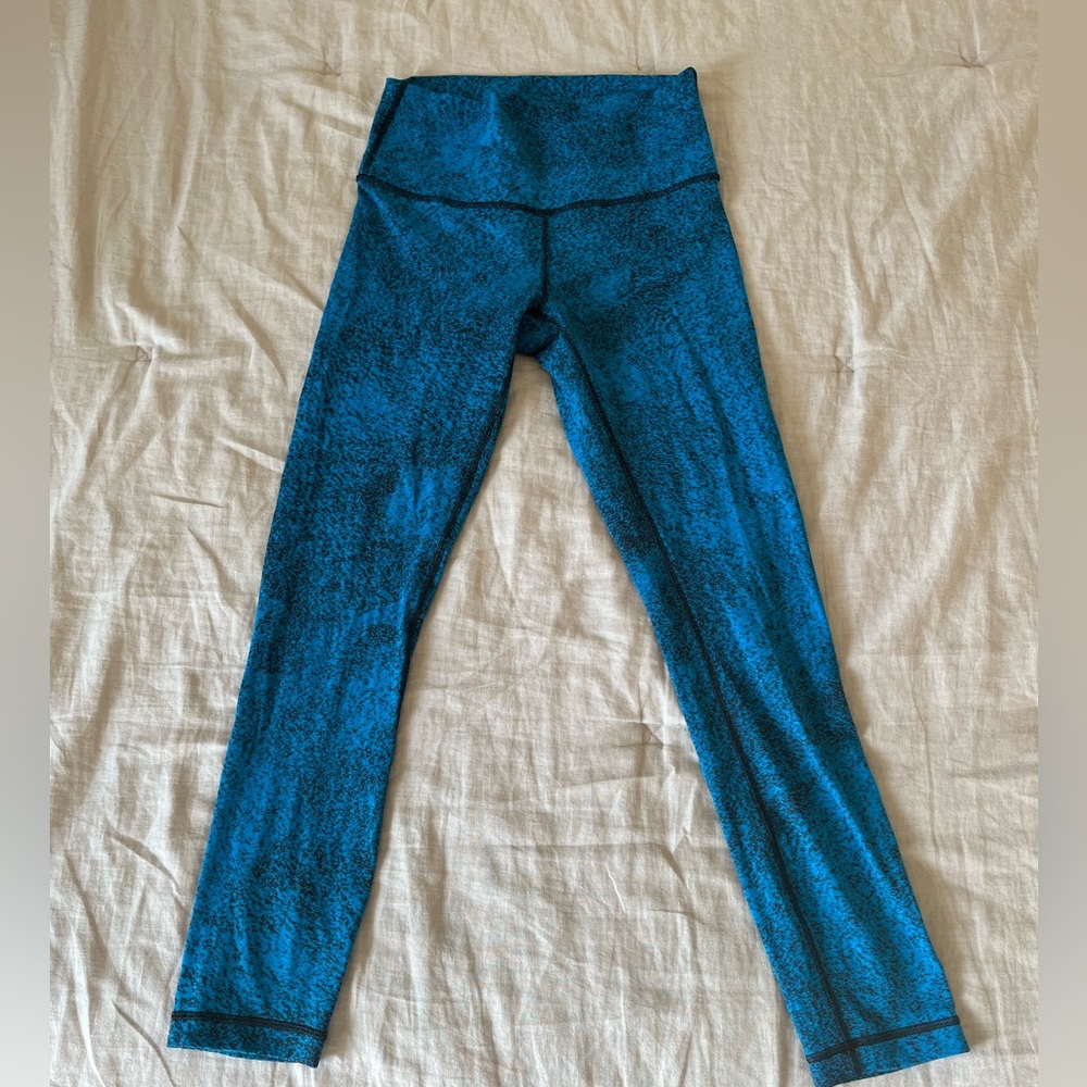 Lululemon blue and black leggings